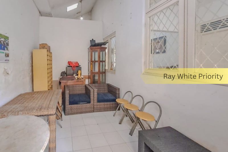 DIJUAL Rumah klasik siap huni di Kebayoran Baru - foto 4