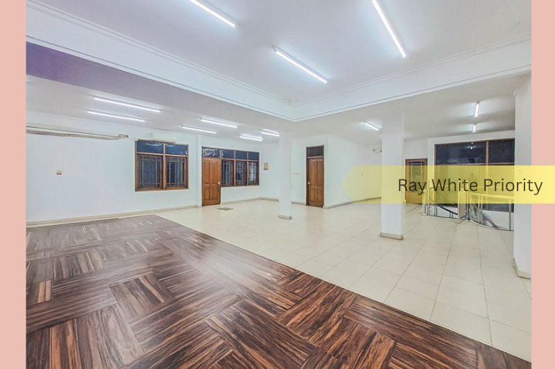 RUMAH MEWAH Kelapa Gading, Hook & Jalan Lebar - foto 3