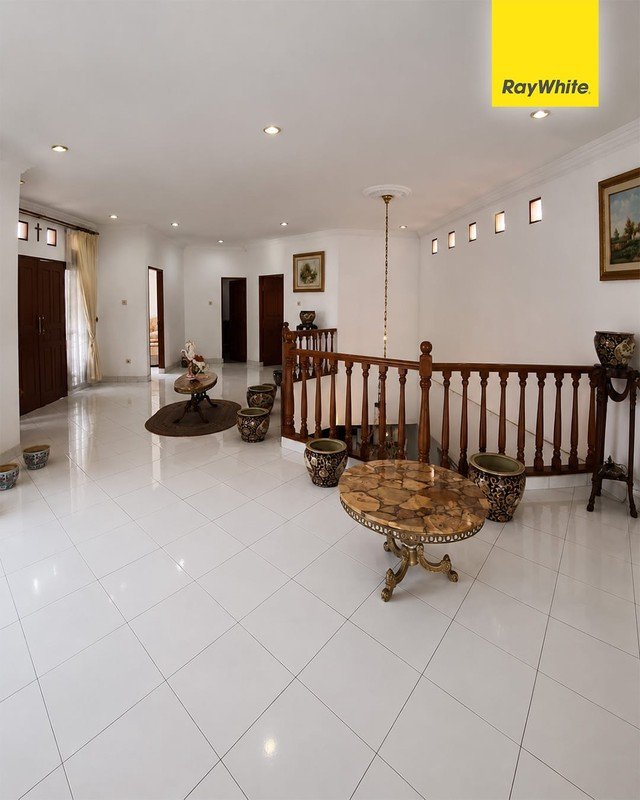 JUAL MURAH!!! Rumah Strategis, Villa Cibubur Indah - foto 5
