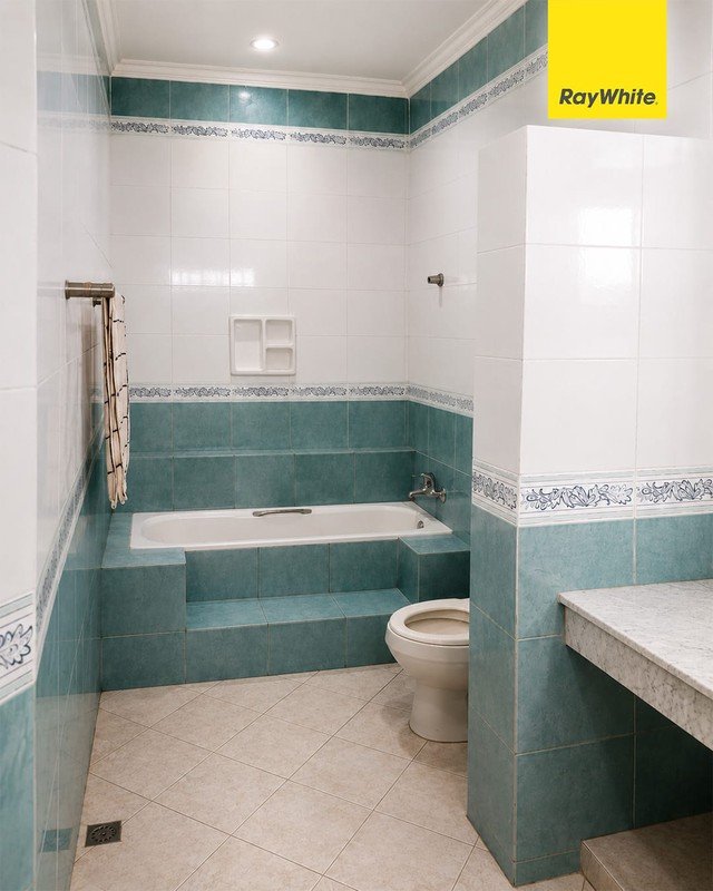 JUAL MURAH!!! Rumah Strategis, Villa Cibubur Indah - foto 7