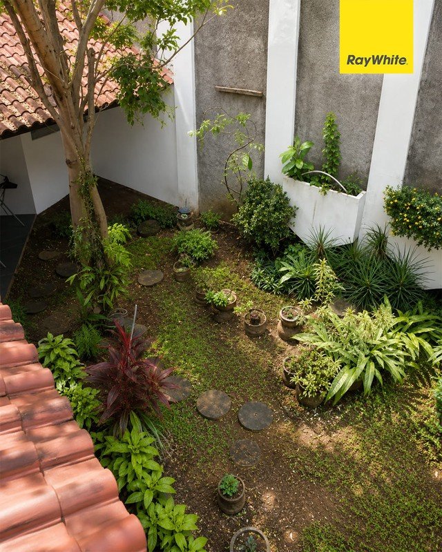 JUAL MURAH!!! Rumah Strategis, Villa Cibubur Indah - foto 8