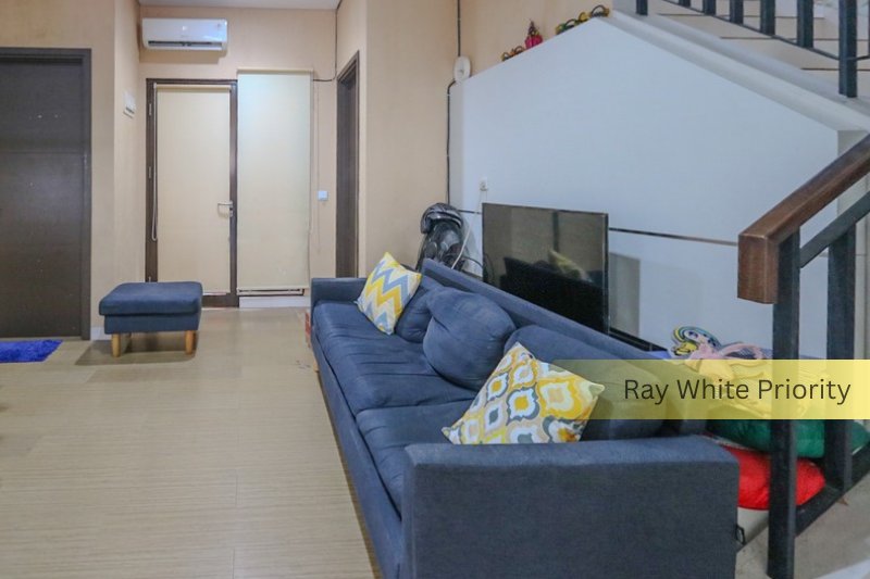 Rumah di Nusaloka BSD City, dekat Vireya, IZZI, Pasar Modern BSD - foto 2